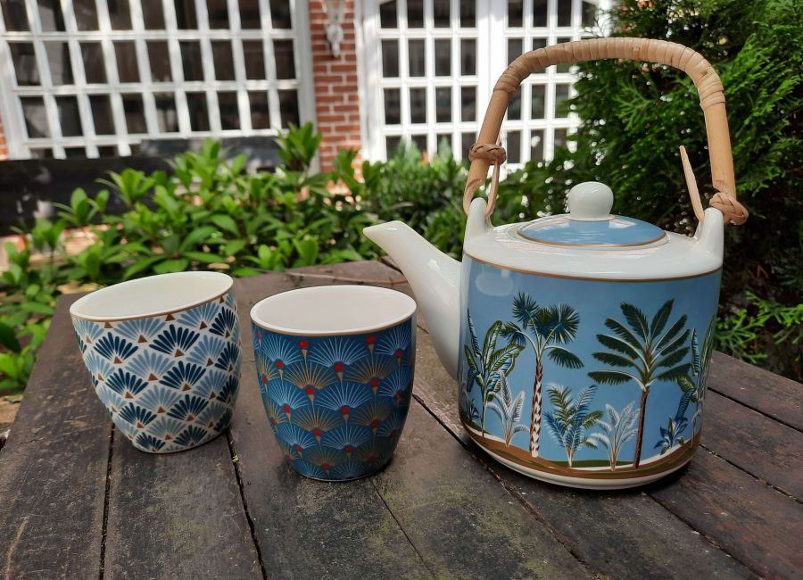 Shantea (ehemals Teas) in Lüneburg - Teeservice