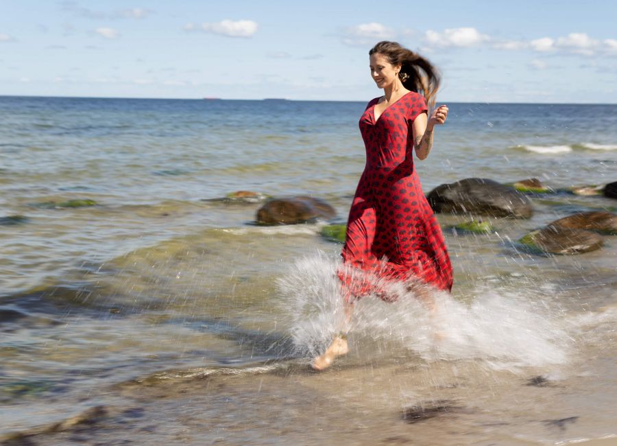 Shantea (ehemals Teas) in Lüneburg - Model mit Kleid